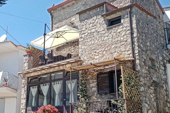 Ferienhaus für 5 Personen, mit Balkon - 1