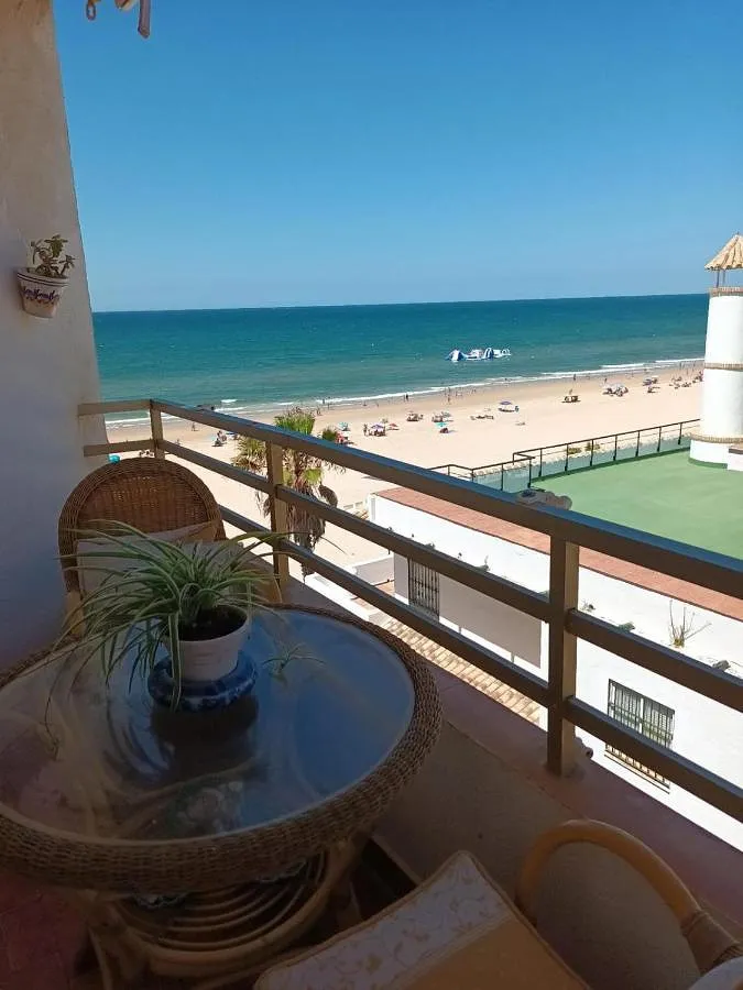 Apartamento de vacaciones para 10 personas, con vistas además de piscina y terraza - 1