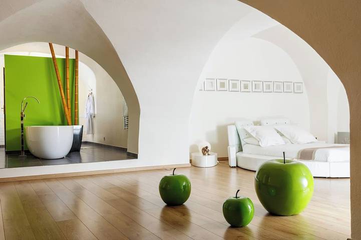 Gîte pour 2 personnes, avec jardin ainsi que jacuzzi et piscine à Carnas - 2