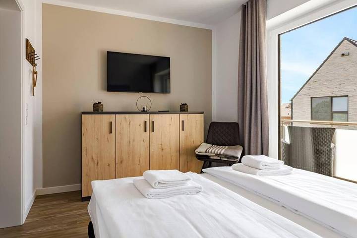 Ferienwohnung für 6 Personen, mit Balkon und Terrasse sowie Garten und Sauna in Büsum - 2