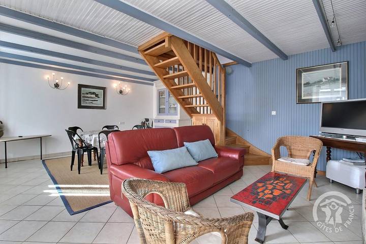 Gîte pour 6 personnes, avec Terrasse ainsi que Jardin et Vue dans Buguélès