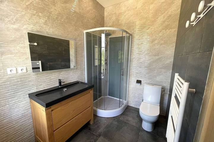 Location de vacances pour 9 personnes, avec jardin dans La Sauve - 4