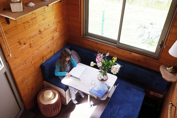 Tiny house familiale à la ferme pédagogique | Spa inclus | 1h30 de Paris in Région de Châteaudun