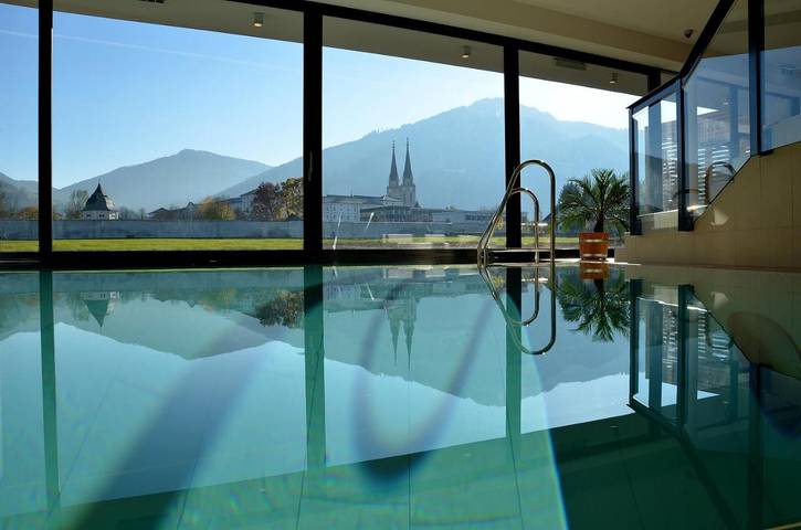 Hotel für 3 Personen, mit Balkon und Terrasse sowie Garten und Pool in Admont