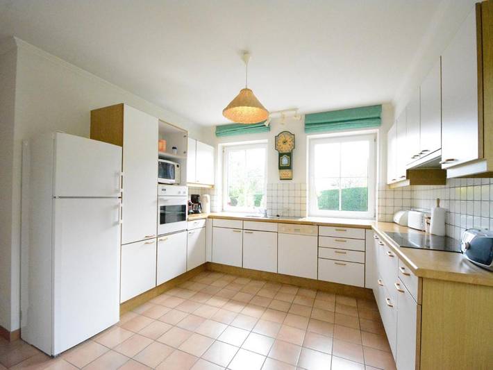 Location de vacances pour 14 personnes, avec terrasse et jardin à Daverdisse - 3