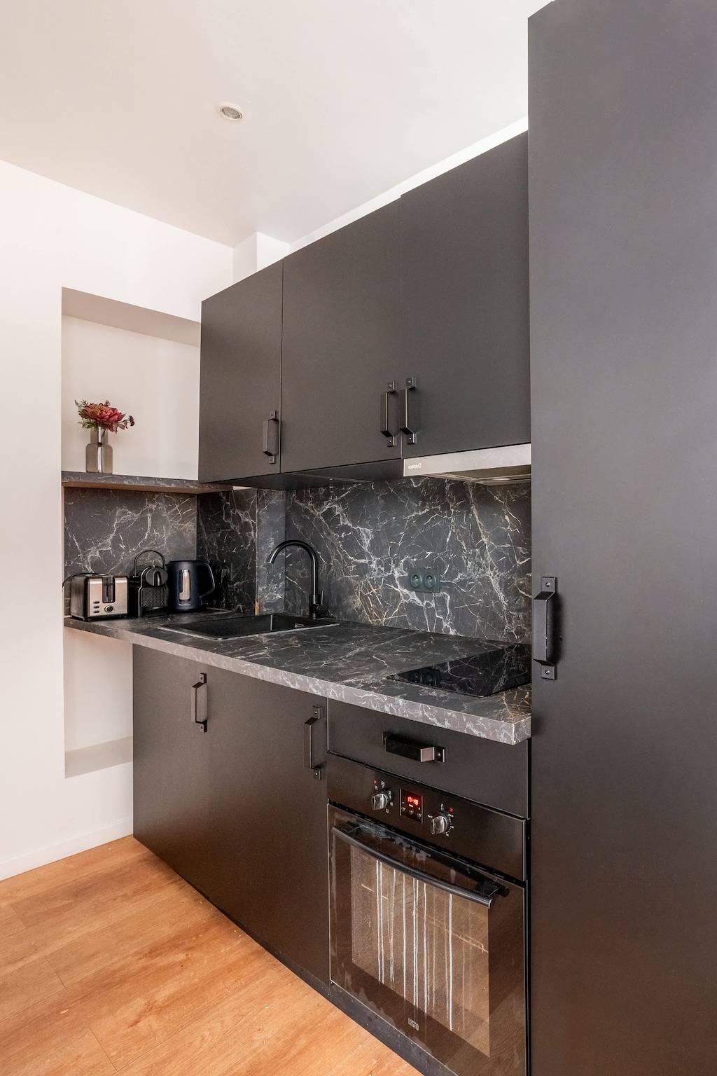 Ganze Wohnung, Ferienwohnung für 4 Personen mit Garten in Paris, Ile de France