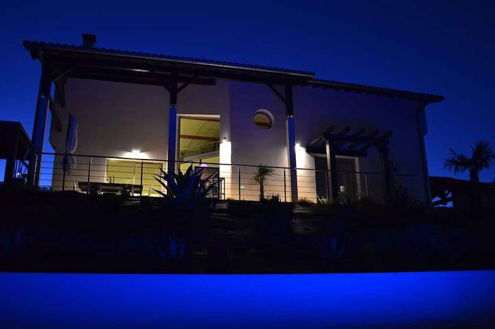 Maison de vacances pour 8 personnes, avec Terrasse et Jardin