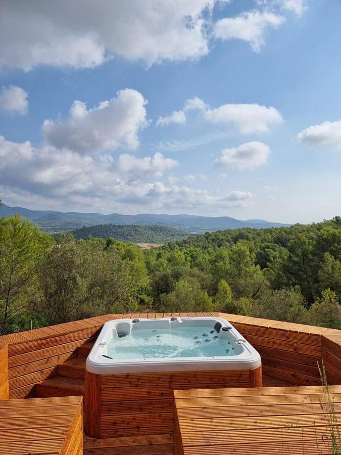 Chalet para 15 personas, con Balcón y Jacuzzi además de Terraza y Jardín en Provincia de Tarragona - 3