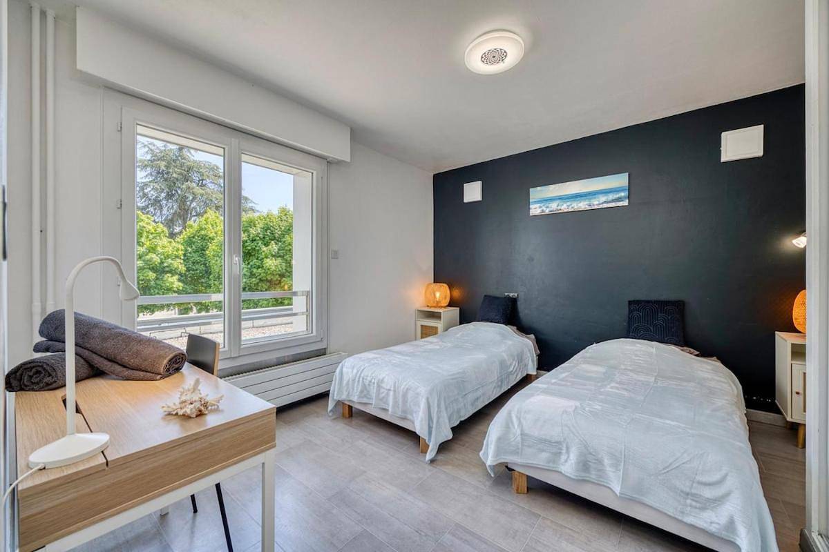 Appartement entier, Coliving - Oceana Bedroom - Convenient & Near Cern in Saint-Genis-Pouilly, Gex