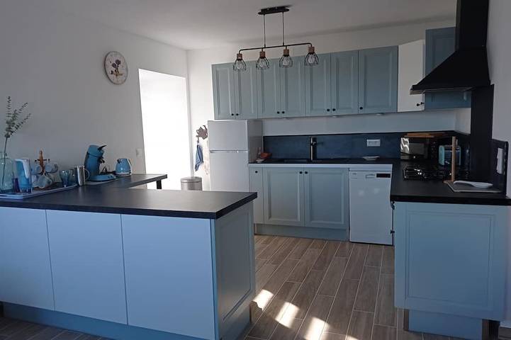 Location de vacances pour 4 personnes, avec terrasse et jardin à Lézardrieux