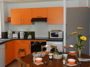 Gîte pour 4 personnes, avec jardin et terrasse, animaux acceptés à Vercheny