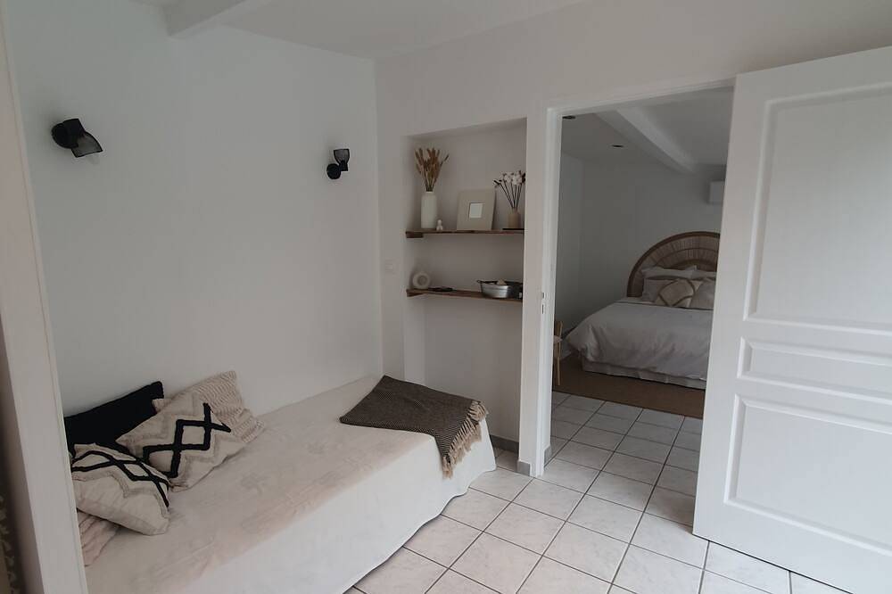 Spacious l'Abri Côtier villa ideally located in Caux, Mittelmeerküste (Frankreich)
