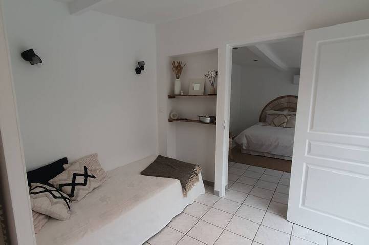 Location de vacances pour 8 personnes, avec jardin à Caux - 4