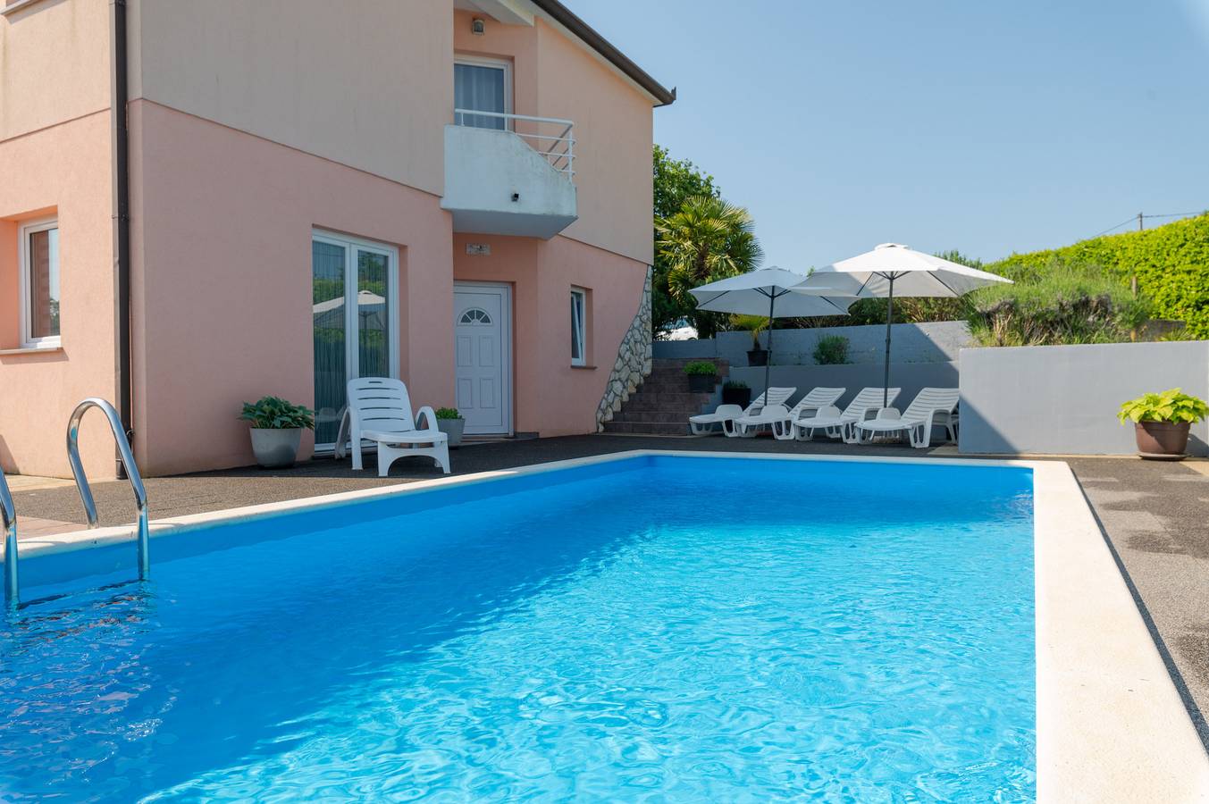 Haus D&E mit privatem Pool in Vinez, Wschodnie Wybrzeże Istrii