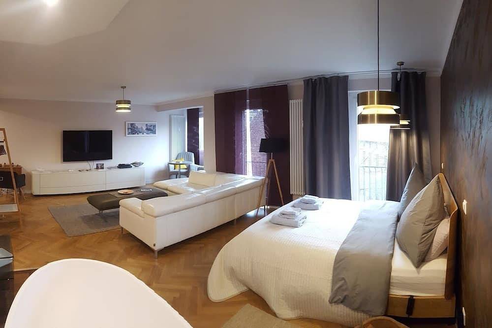 Ganze Wohnung, Immaculate Studio Apartment in Bremen City in Mitte Bremen, Bremen