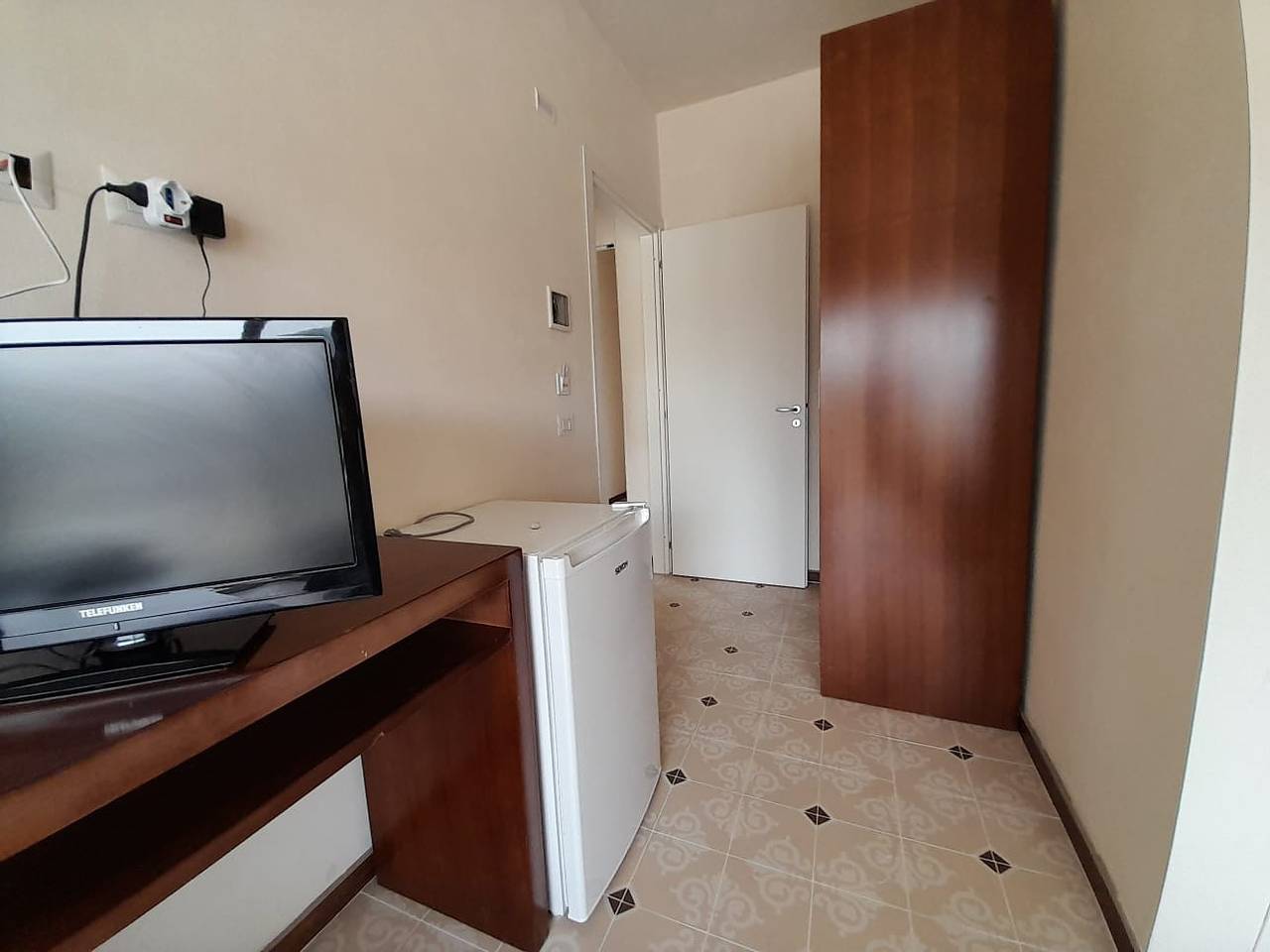 Camera 'Vista Montagna 1' con terrazza condivisa, Wi-Fi e aria condizionata in Siculiana, Provincia di Agrigento