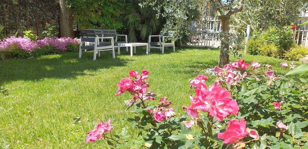 Gîte pour 2 personnes, avec jardin à Sirmione - 3