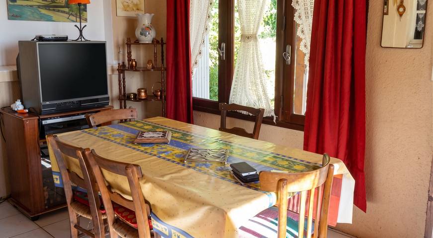 Maison de vacances pour 7 personnes, avec jardin et terrasse dans le Lot - 4