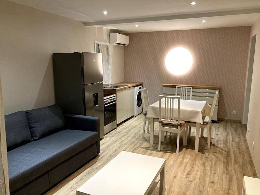 Appartement entier, Appartement in Montélimar, Région de nyons