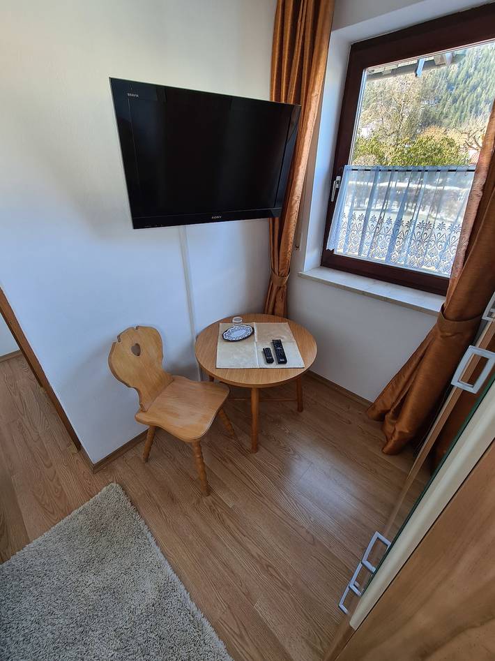 Alpenpension Bergidyll in Schönau am Königssee - Einzelzimmer mit Dusche und Wc in Schönau am Königssee, Berchtesgadener Alpen