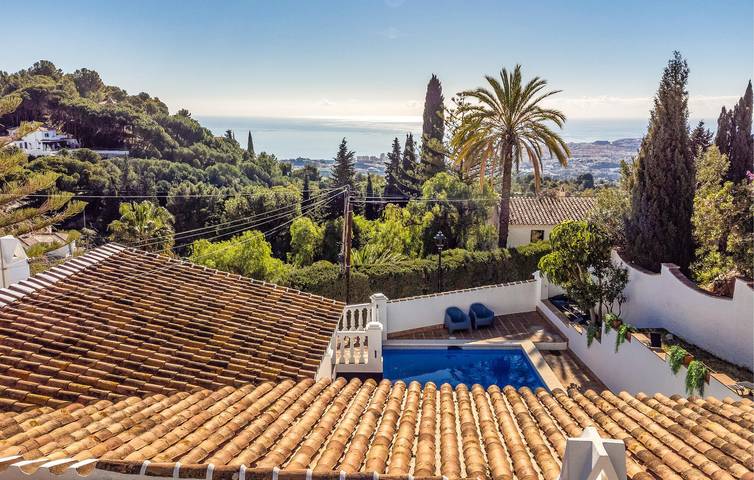 Appartement moderne avec piscine près du centre ville de Mijas in Mijas Pueblo, Mijas