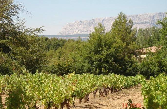 Le Paradis de Clarisse in Trets, Côte méditerranéenne (France)