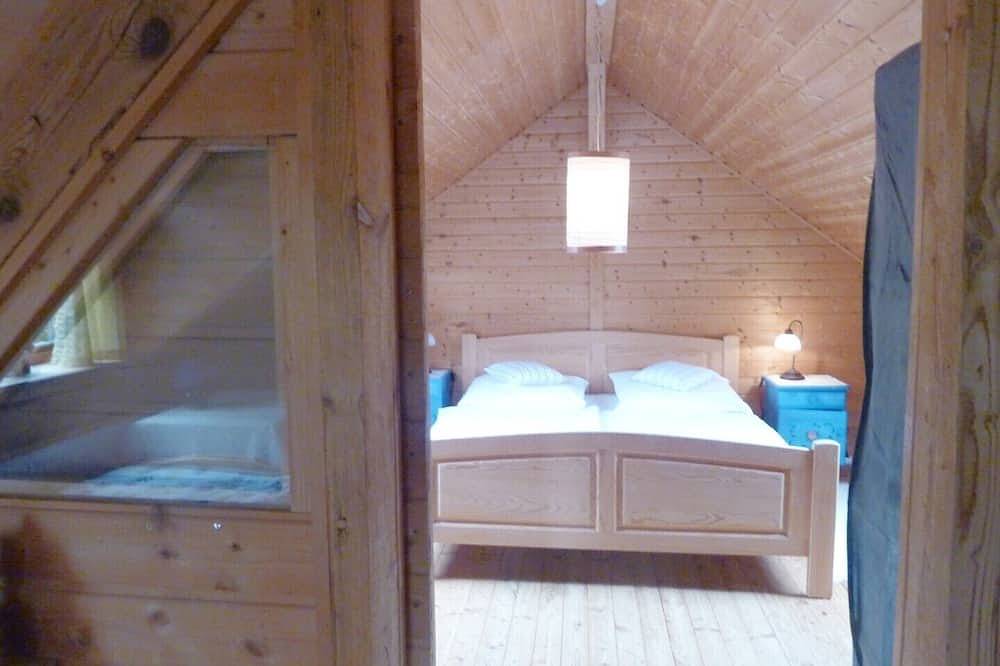 Ganze Wohnung, Ferienidylle \"Wohnung Rosenstiege\" auf alten Bauernhof – Ruhe, Charme, Natur in Tiefenbach (Niederbayern), Passauer Land