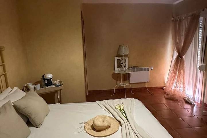 Calas Room at Casa de las Violetas in Écija (Sevilla), Écija