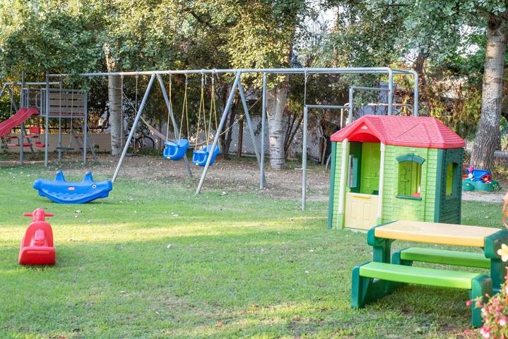 Bungalow für 3 Personen, mit Terrasse und Garten in Chalkidiki - 4