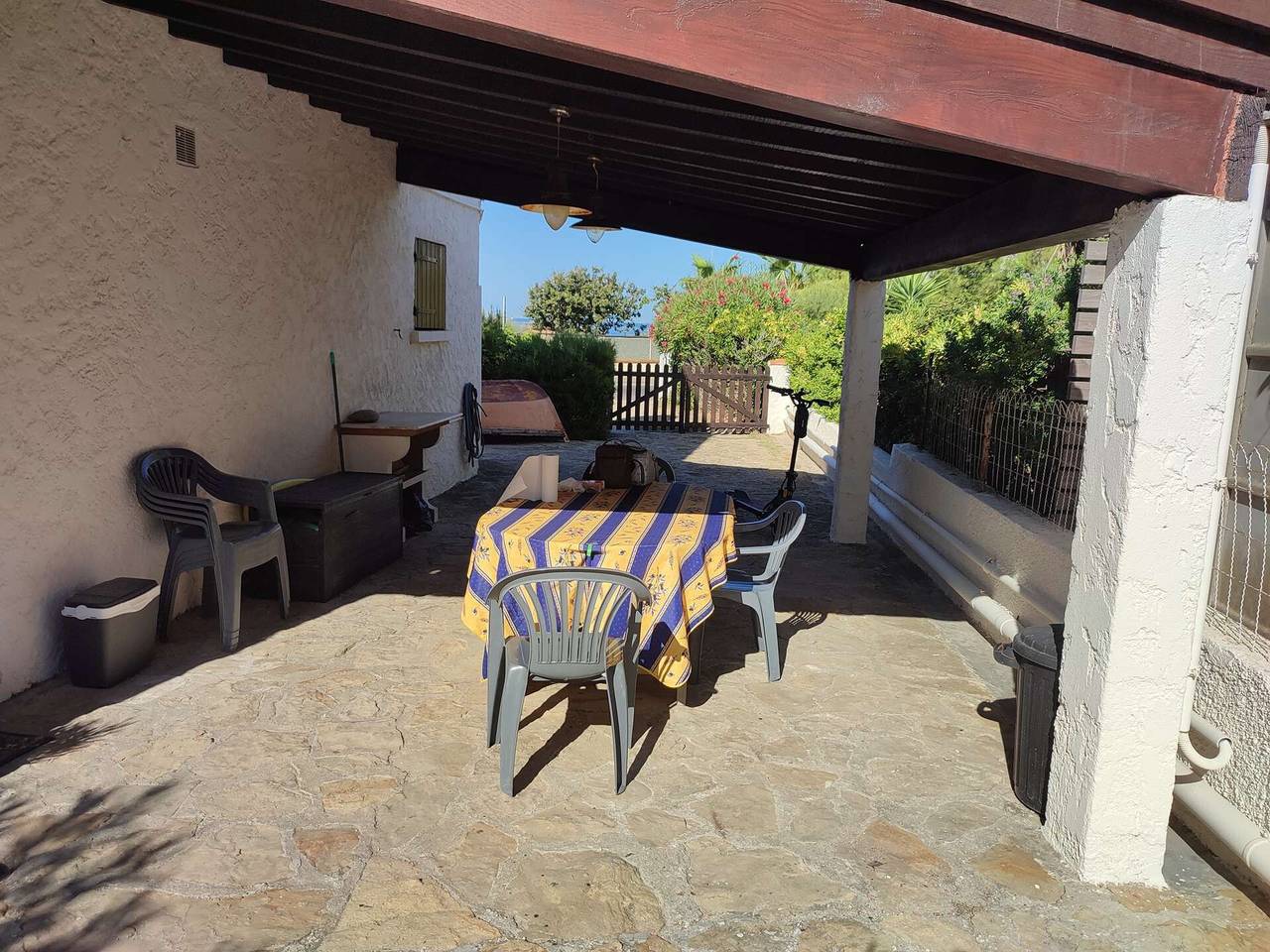 Maison de vacances « Maison En Face De La Mer » : vue mer, terrasse privée, climatisation in Le Brusc, Six-Fours-les-Plages