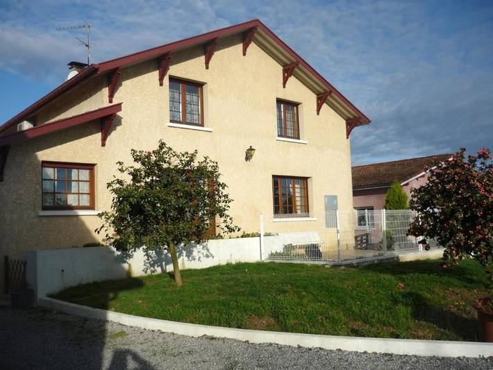 Gîte pour 5 personnes, avec jardin et vue à Lahosse - 2