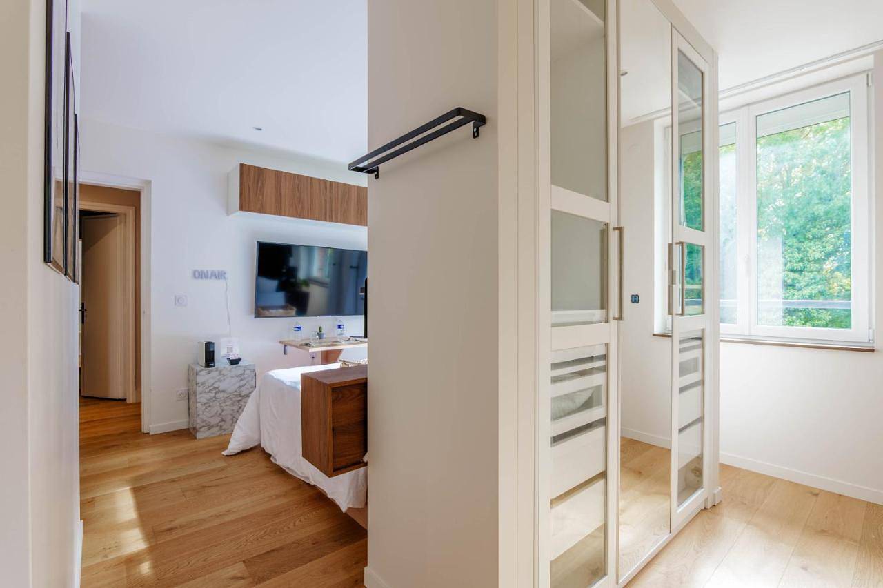 Appartement entier, L'Elégance, Suite Premium - Lille Lomme - Netflix in Lomme, Lille