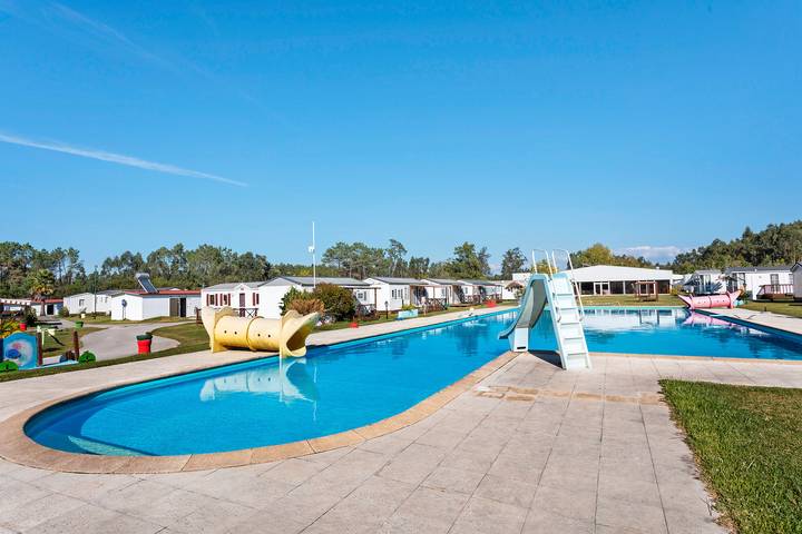Chalet per 6 persone, con piscina per bambini e giardino - 1