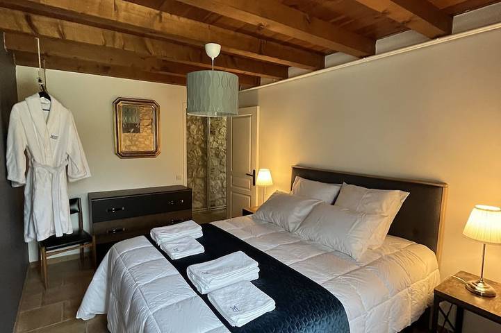 Gîte pour 5 personnes, avec terrasse ainsi que jacuzzi et jardin à Monbazillac - 3