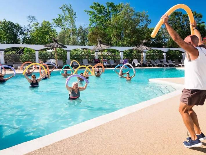 Mobil home pour 2 personnes, avec bassin pour enfant à Canet (Hérault) - 4