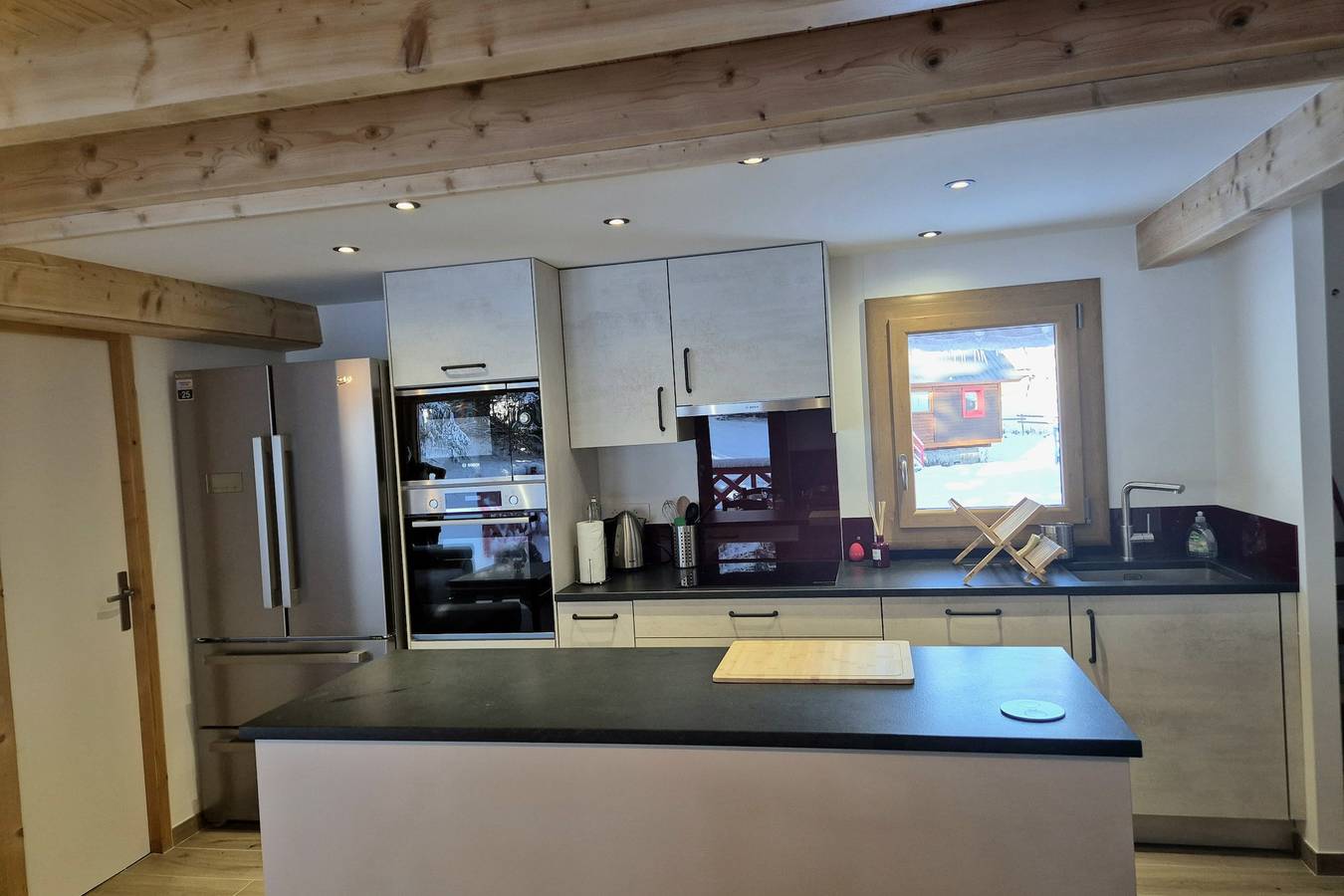 Nouveau ! Magnifique chalet Nordique à La Féclaz - Idéal pour 6 personnes in La Féclaz, Les Déserts