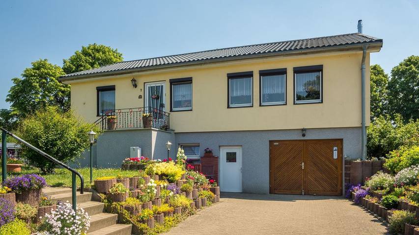 Ferienwohnung für 4 Personen, mit Garten und Terrasse in Damshagen