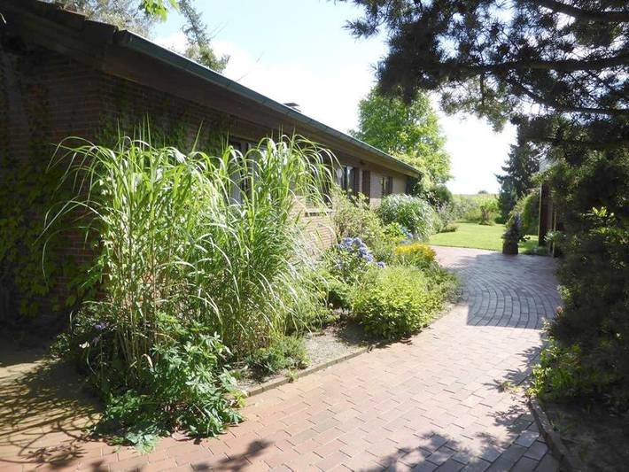 Ferienhaus für 4 Personen, mit Terrasse und Garten sowie Ausblick in Westerstede - 3