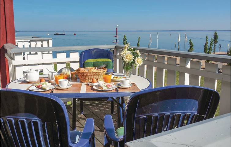 Ferienwohnung für 6 Personen, mit Terrasse und Whirlpool sowie Sauna in Rechlin