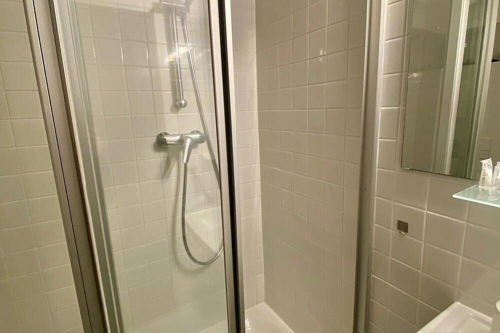 Ganze Wohnung, Cozy Design Cinema Flat in Winskiez in Prenzlauer Berg Berlin, Berlin