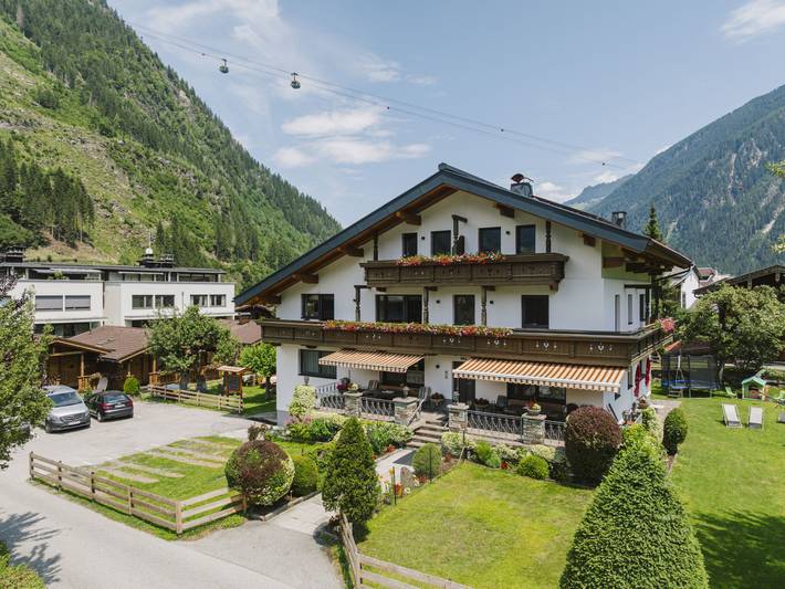 Apartamento de vacaciones para 5 personas, con balcón y jardín - 1