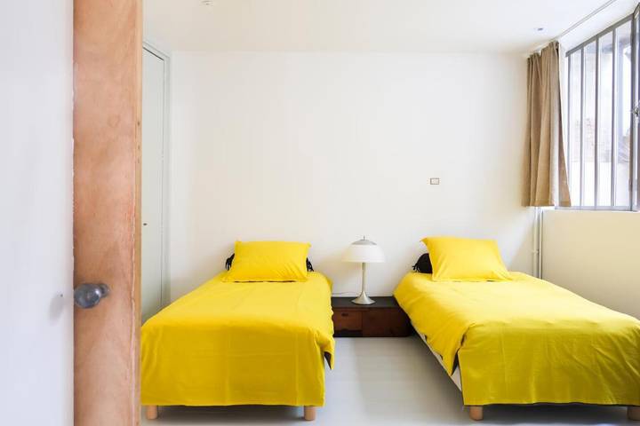 Chambre d’hôte pour 2 personnes, avec Terrasse à Montreuil