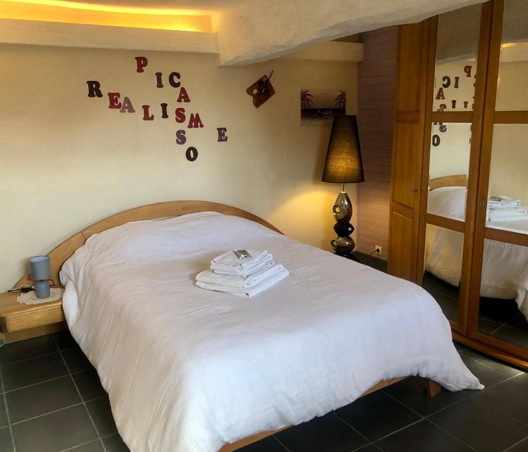 Standard Double Room in Samer, Région de Boulogne-sur-Mer