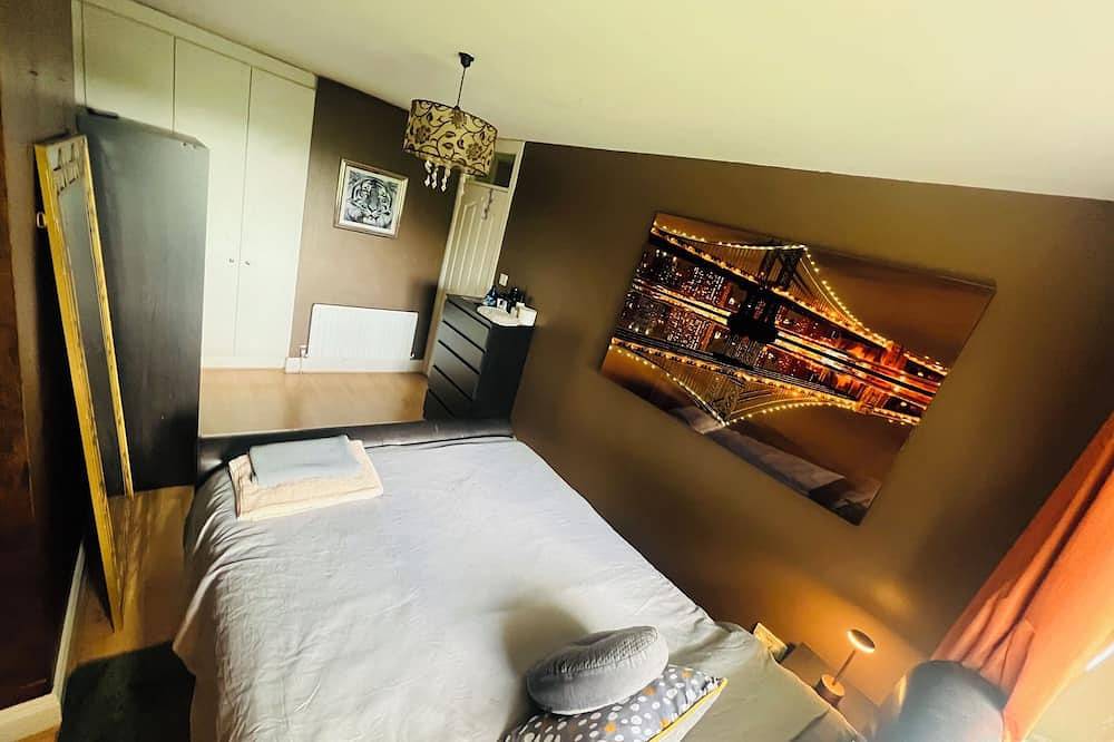 Maryborough Woods Residence - Cosy & quiet in private estate Douglas Village  in Cork, Condado de Cork