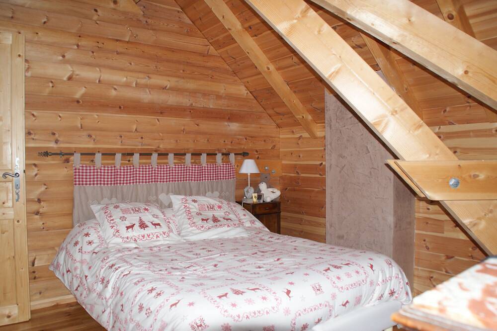 Sejour à la montagne dans une ferme restaurée in Seyne-les-Alpes, Alpes-de-Haute-Provence