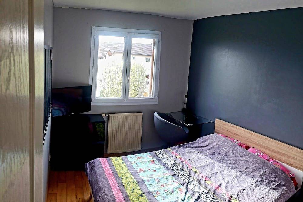 Entire apartment, Appartement Lumineux et Calme, 3 Chambres, à Proximité D'annecy et des Plages in Poisy, Annecy region