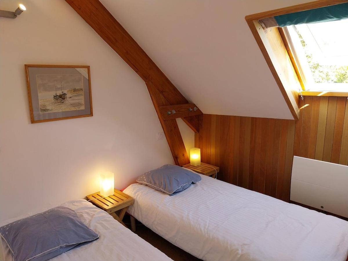 Appartement entier, Three-Bedroom Apartment in Ploemel, Côte des Mégalithes