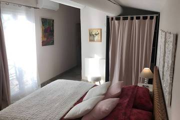 Gîte pour 5 Personnes dans Carpentras, Parc naturel régional du Mont-Ventoux, Photo 2