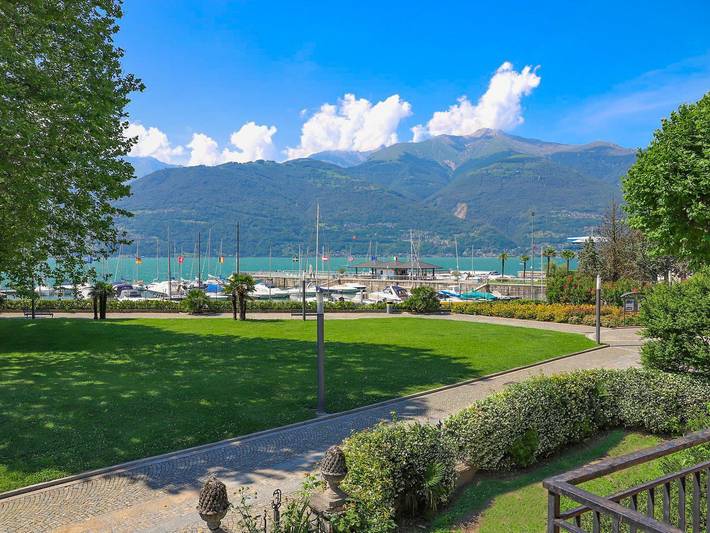 Ferienwohnung für 6 Personen, mit Garten und Seeblick sowie Ausblick, mit Haustier