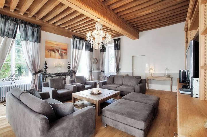 Château pour 15 personnes, avec sauna dans Saône-et-Loire - 4